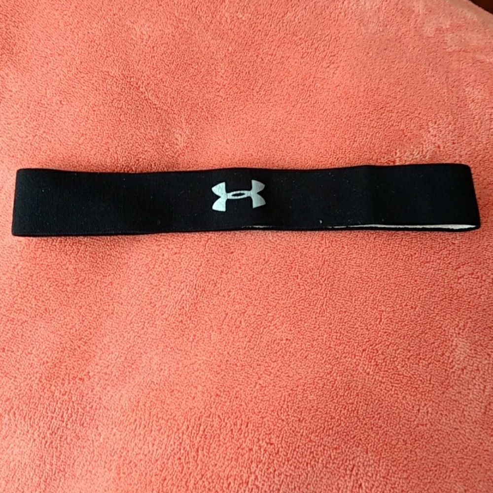 Under Aurmor Headband